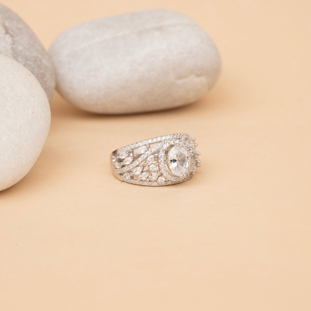 Queen band ring