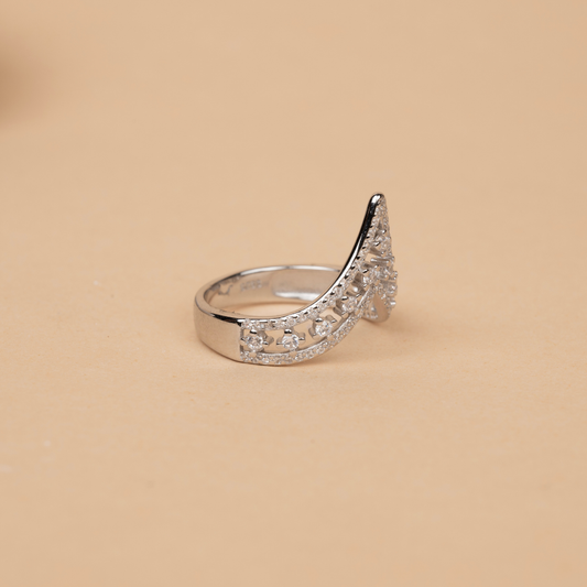 Royal raised Ring