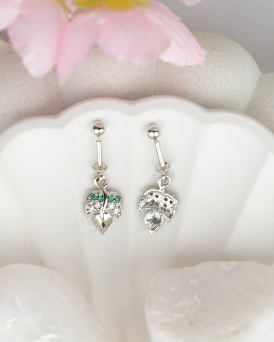 Leaf Spark Drop Bugdi Earring