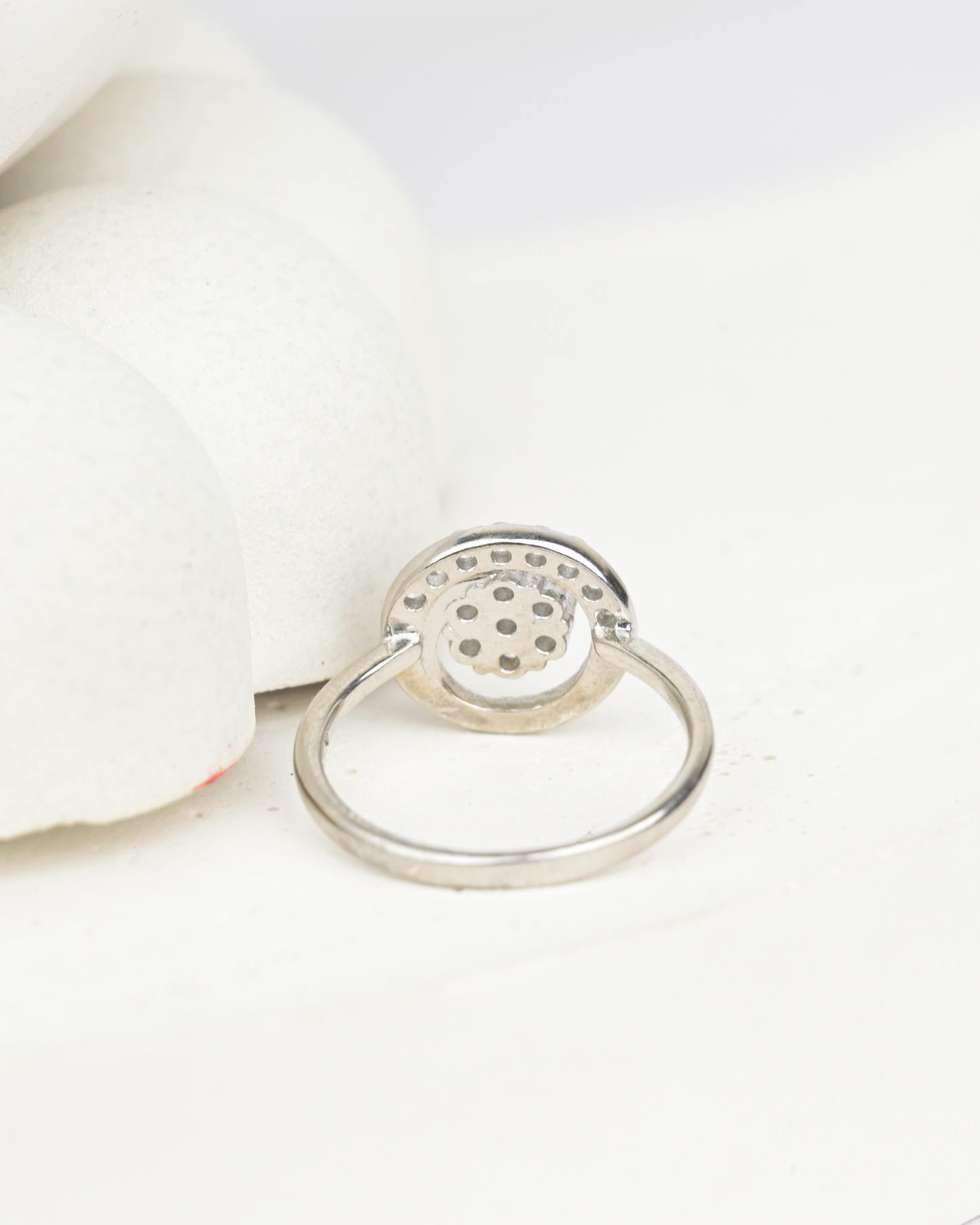 Twist Glow Crystal Ring