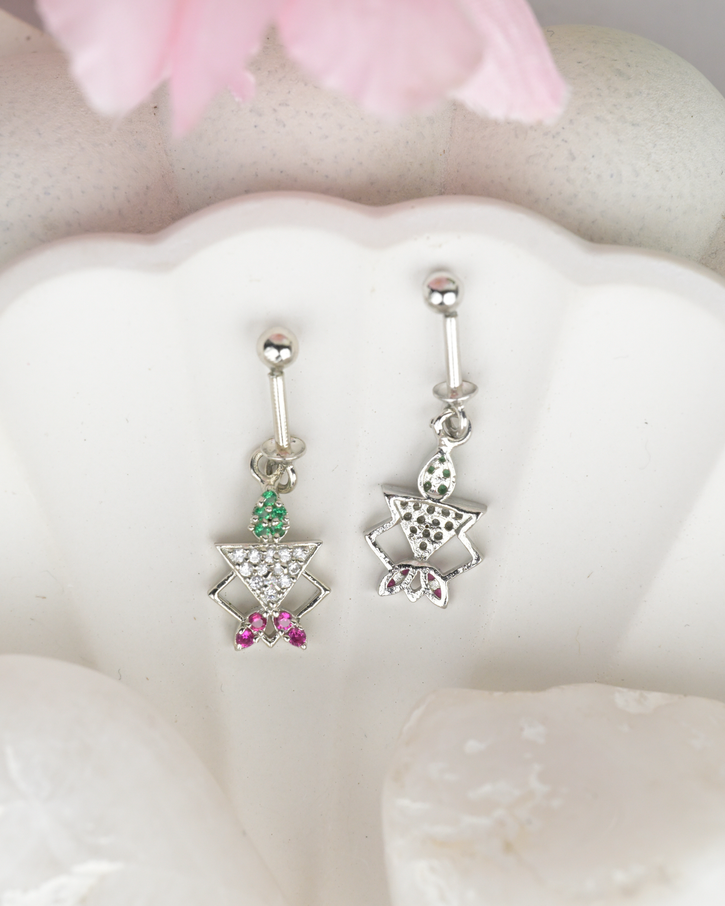 Grid Crystal Drop Bugdi Earrings