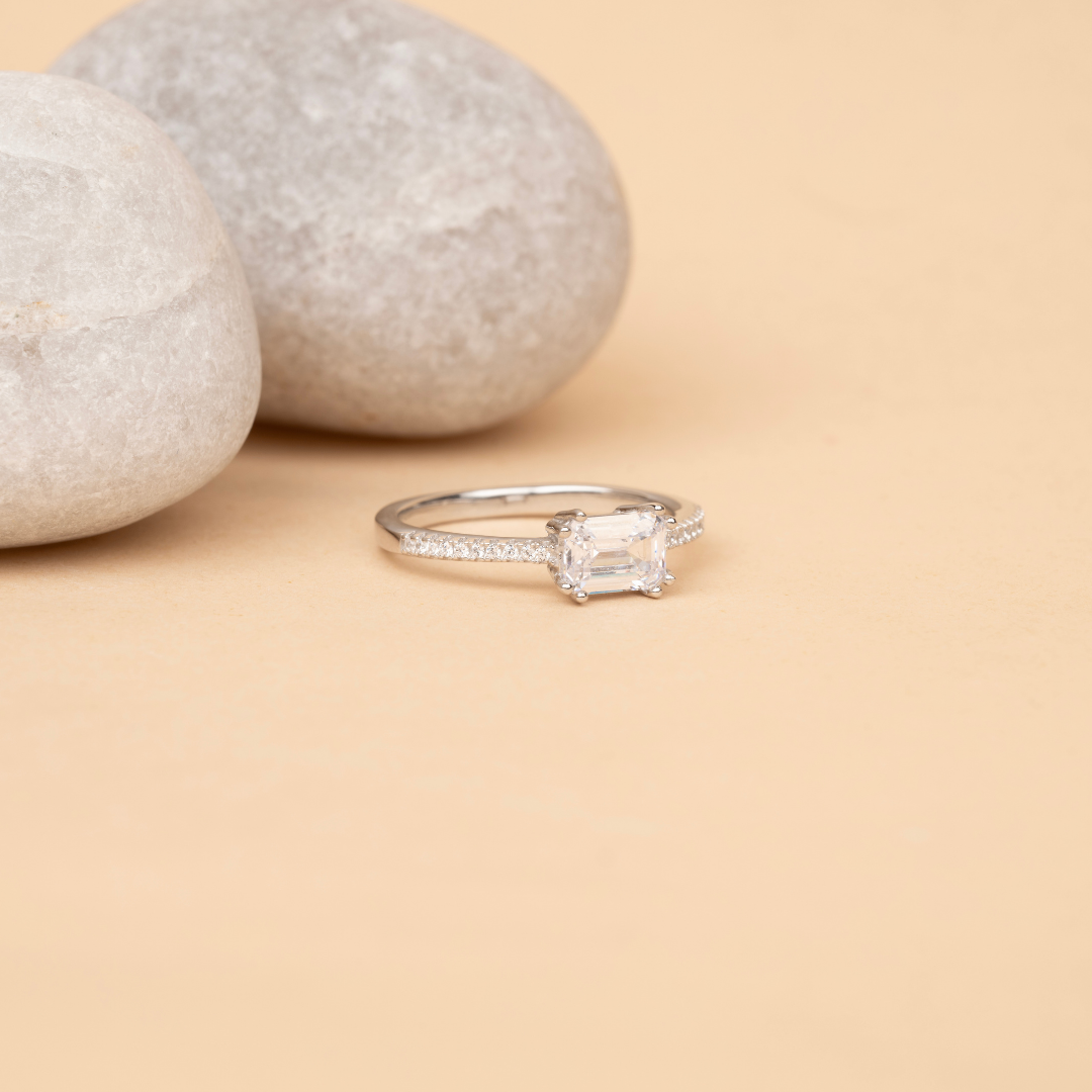 Fine elegant ring