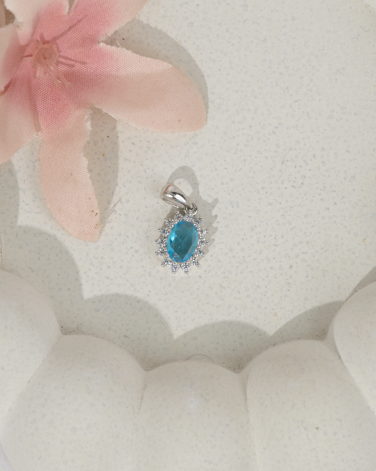 Snowy Sky Pendant | 92.5 Sterling Silver