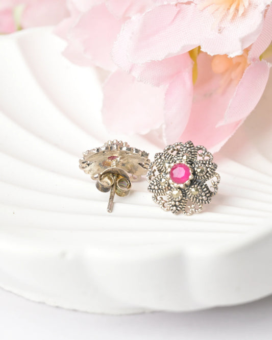 Bloom Vintage Stud Earrings - earring