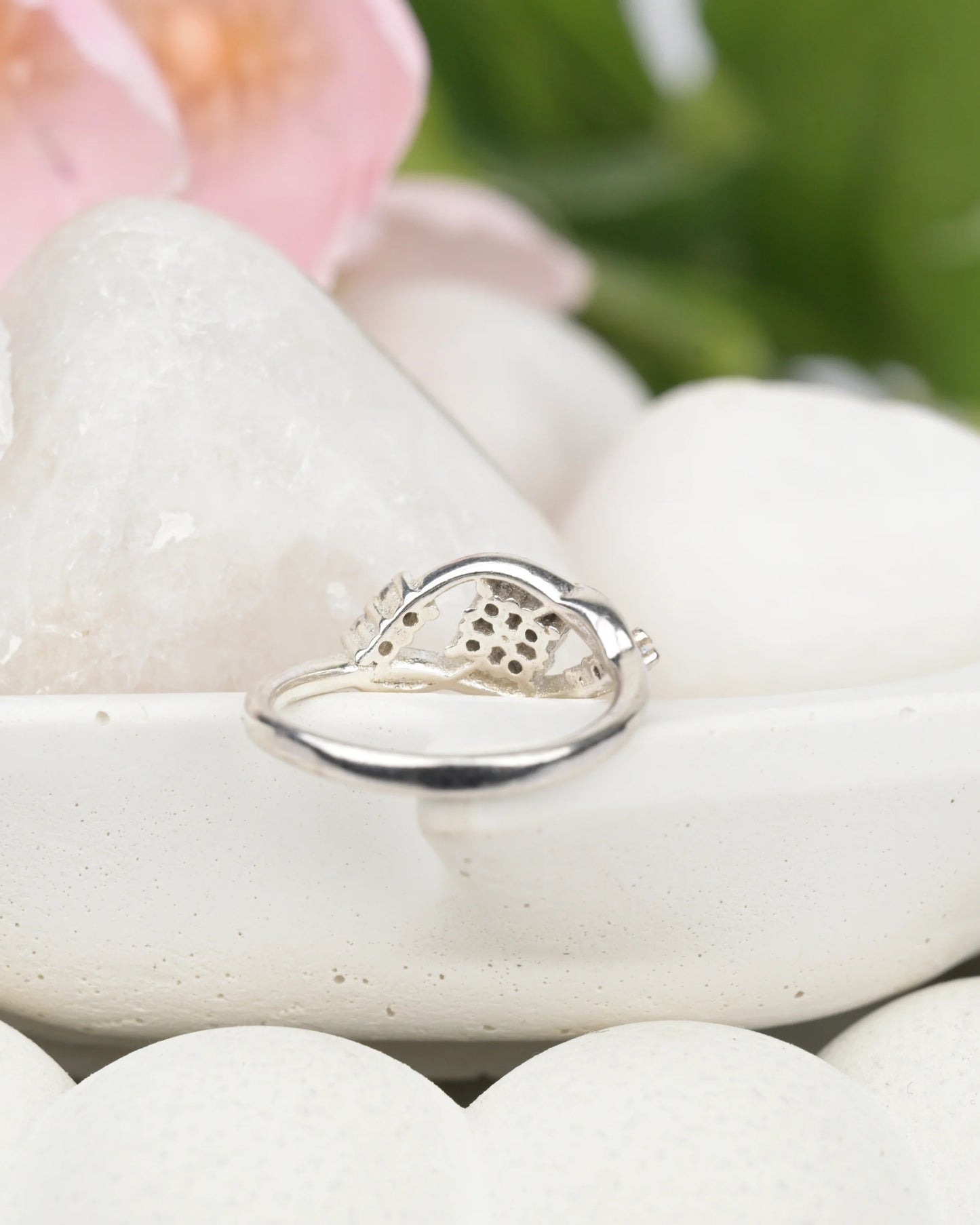 Eternal Knot Sparkle Ring - 16 - rings