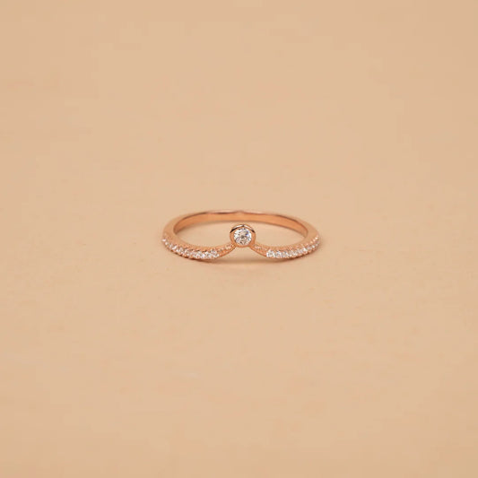 Solitaire raised ring - rings