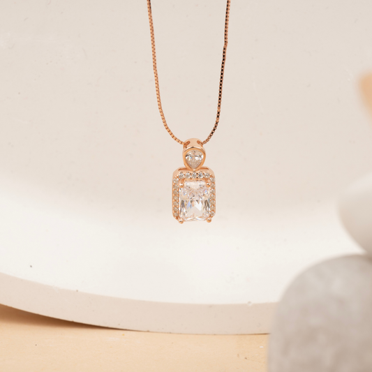 Halo Solitaire Pendant