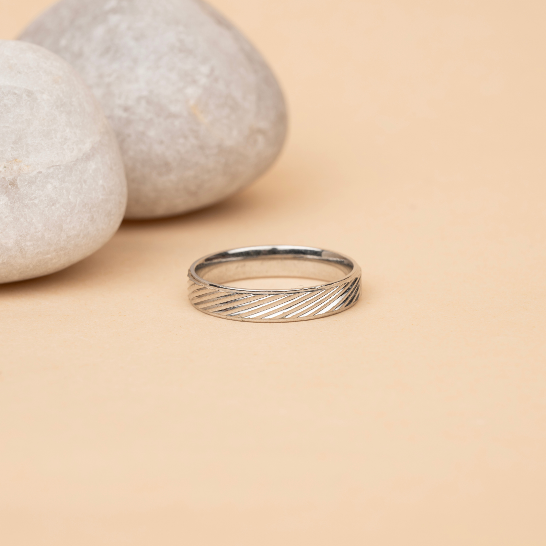 Men's Crossline Texture Band Ring