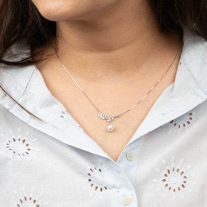 Whisper Vine Necklace