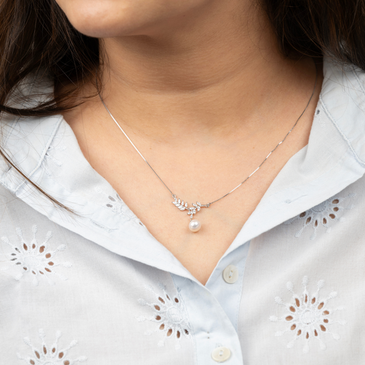 Whisper Vine Necklace