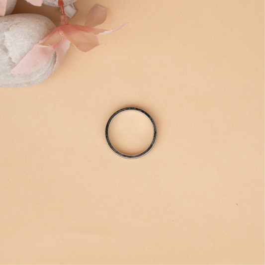 Men's classic band ring