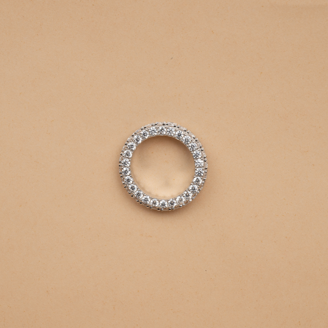 Clairé band ring