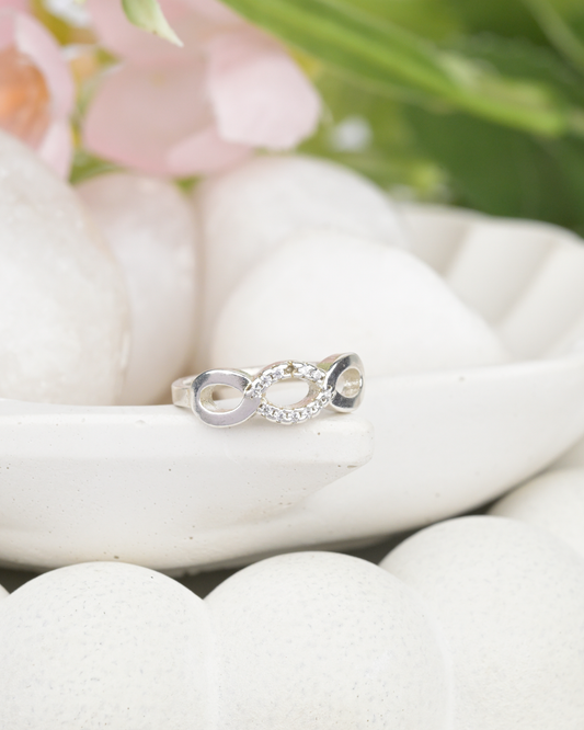 Eternal Loop Crystal Ring