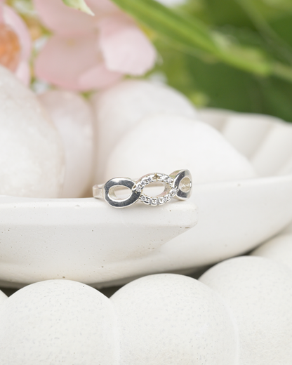 Eternal Loop Crystal Ring