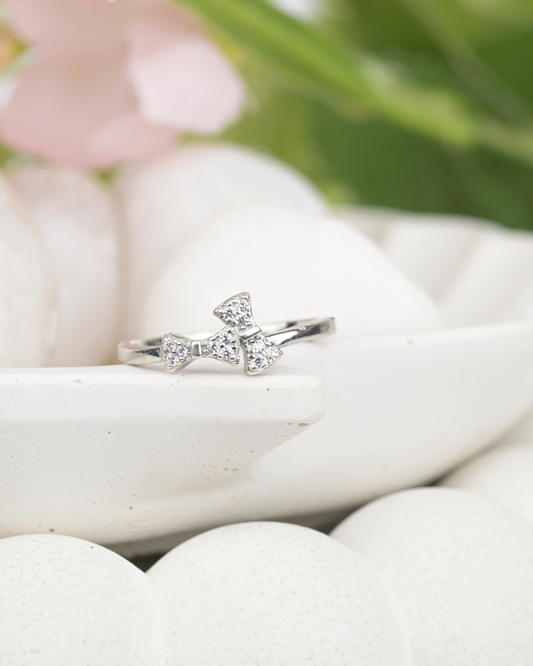 Sparkle Bow Ring
