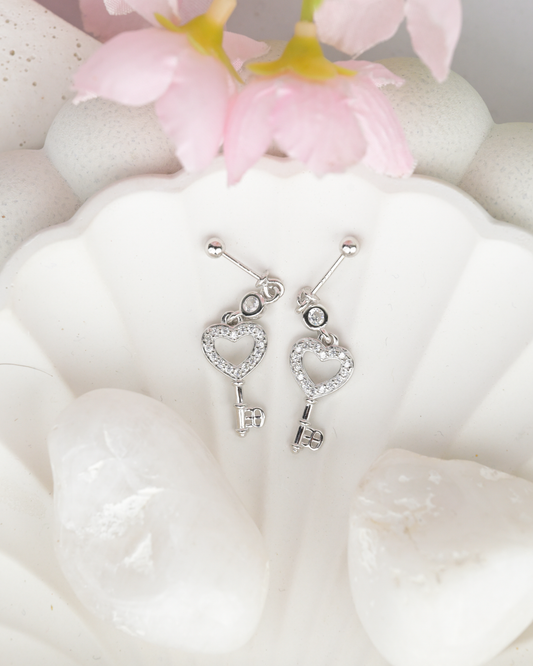 Heart Key Drop Bugdi Earring