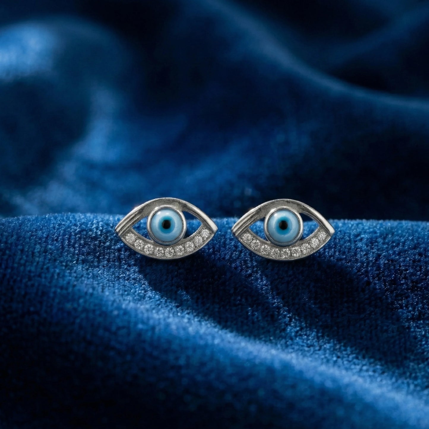 Blue Eye Studs - Silvinity