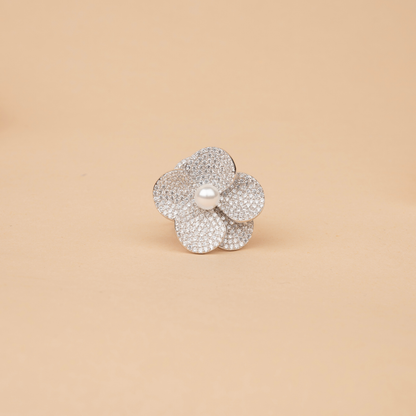 Dreamy Floral ring