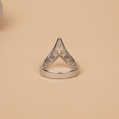 Royal raised Ring