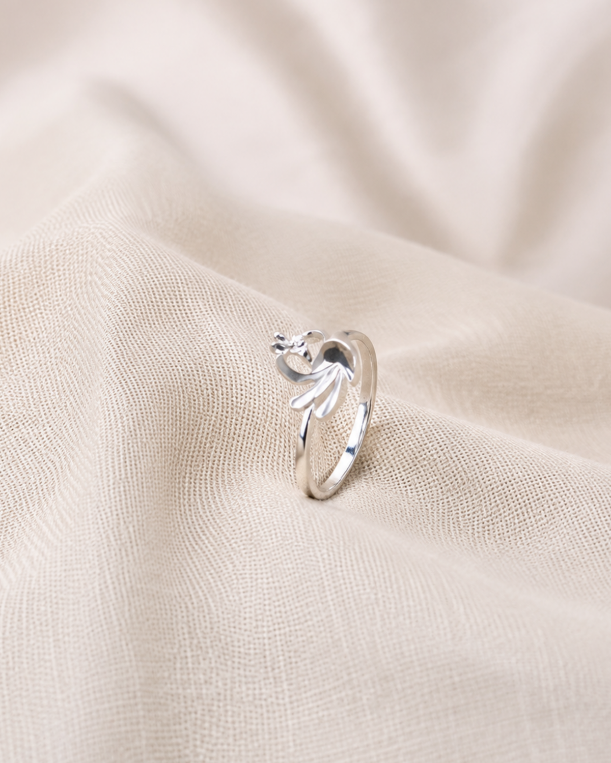 Handcrafted Swan Heart Ring | 92.5 Sterling Silver