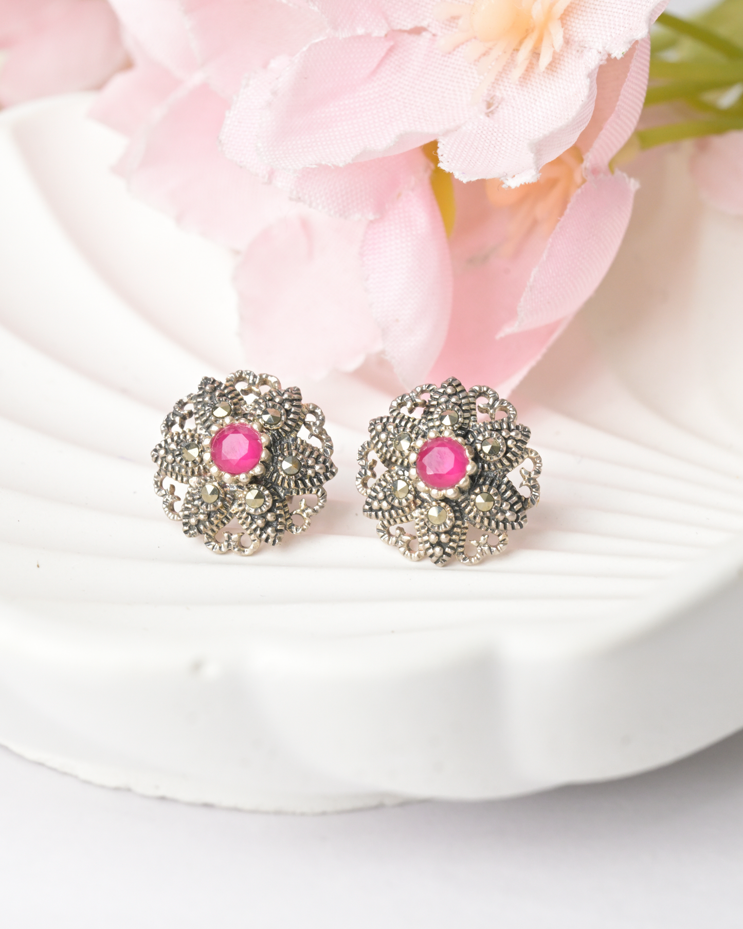 Bloom Vintage Stud Earrings