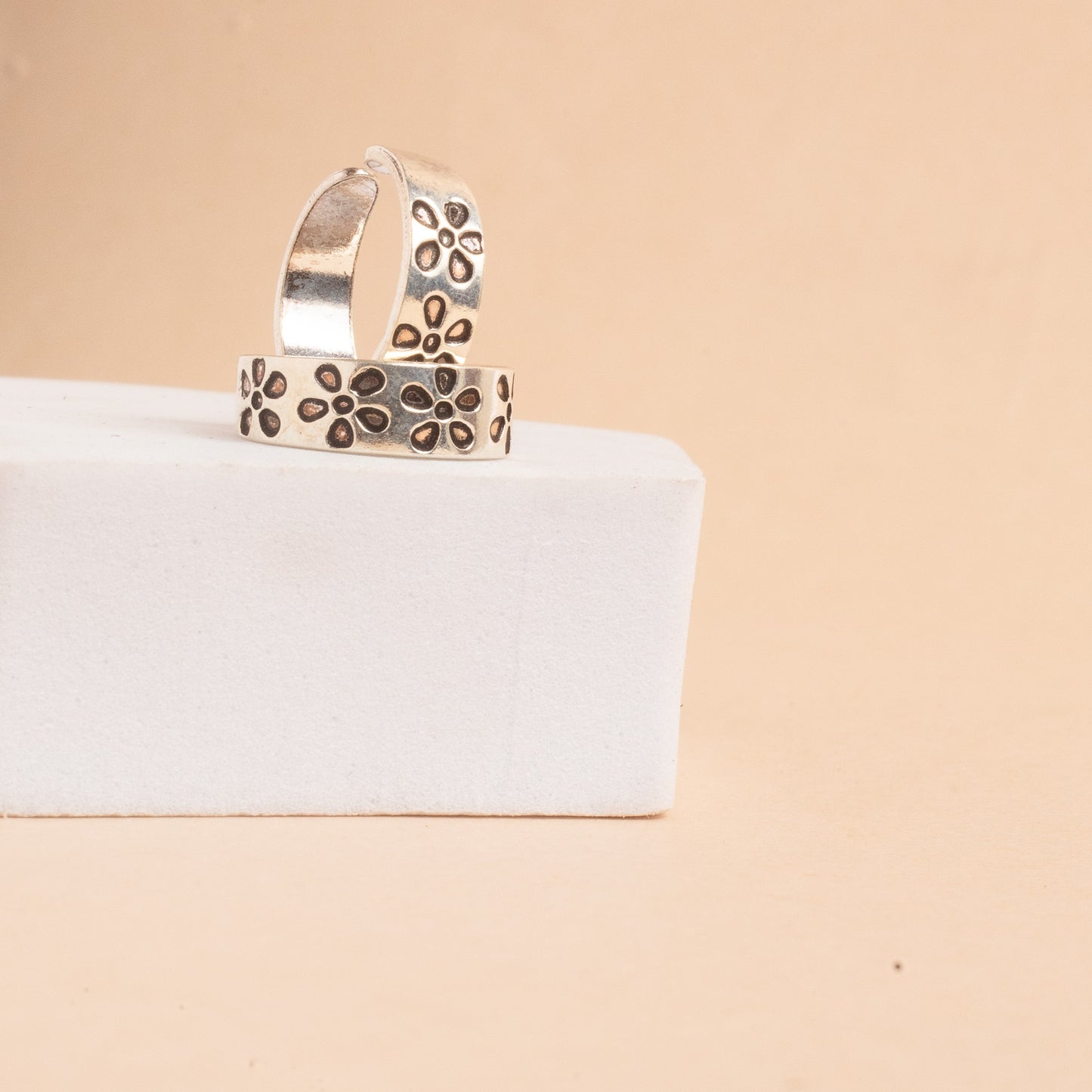 Pure Silver Toe Ring – Daily Wear