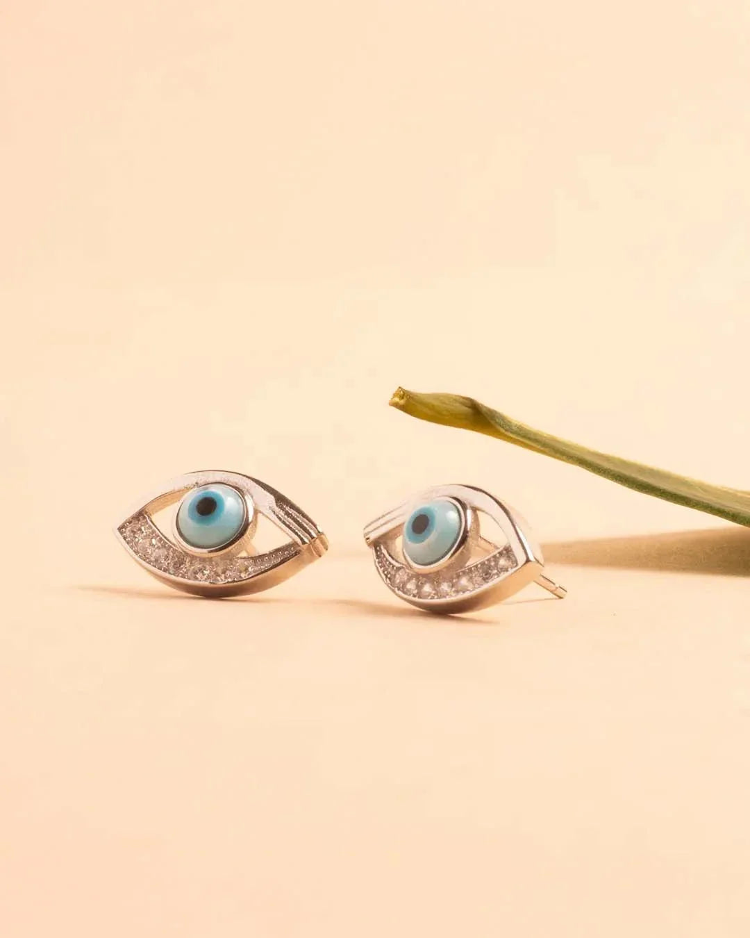 Blue Eye Studs - Silvinity