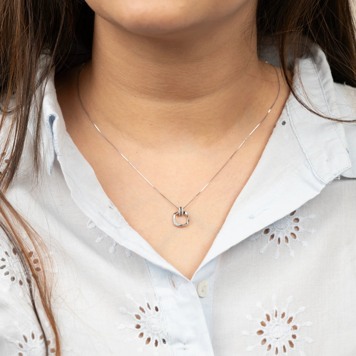 Eternal Curve Sparkle Necklace - Chain Pendant