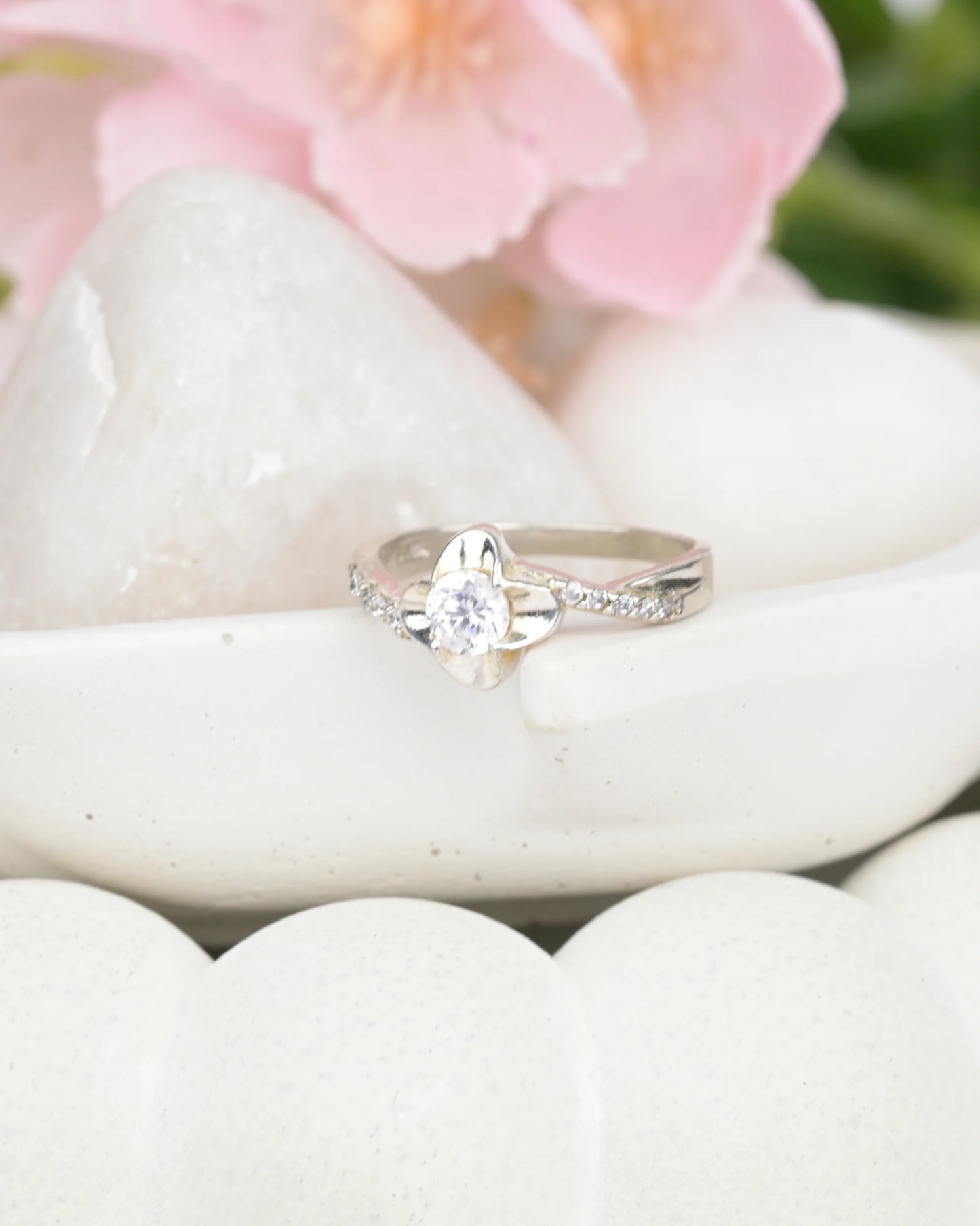 Flora Glow Crystal Ring - 13 - rings