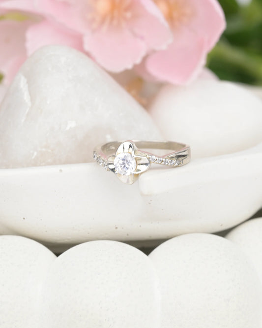 Flora Glow Crystal Ring - 13 - rings