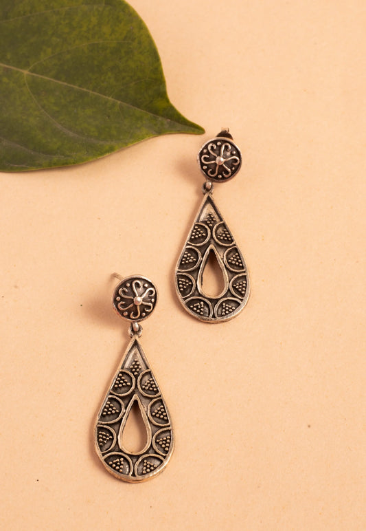 Oxidised Drop Dranglers - earring