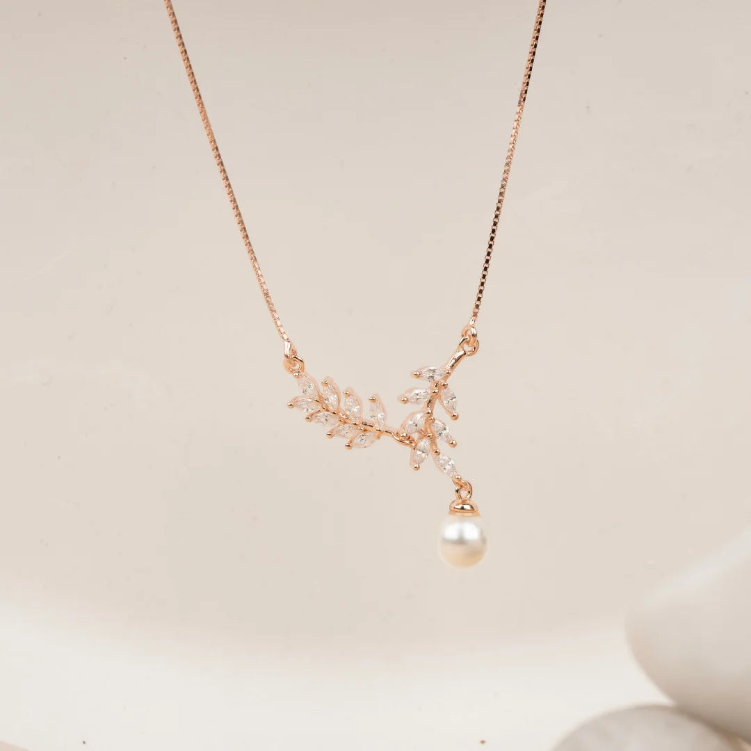 Pearl Vine Pendant - Chain Pendant