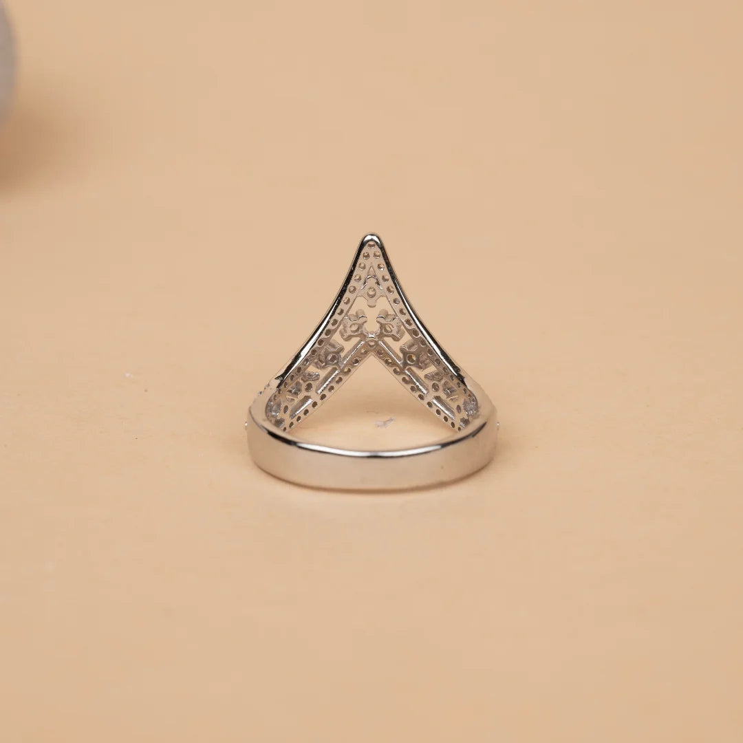 Royal raised Ring - 11 - rings