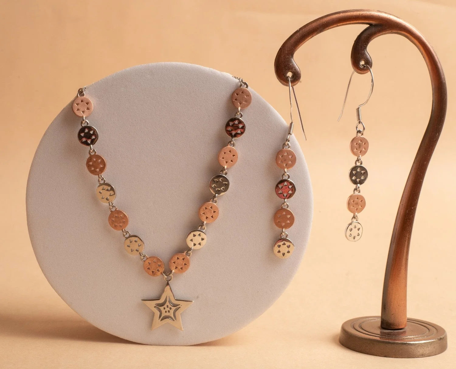 Silver Necklace With Dangling Earrings - Chain Pendant