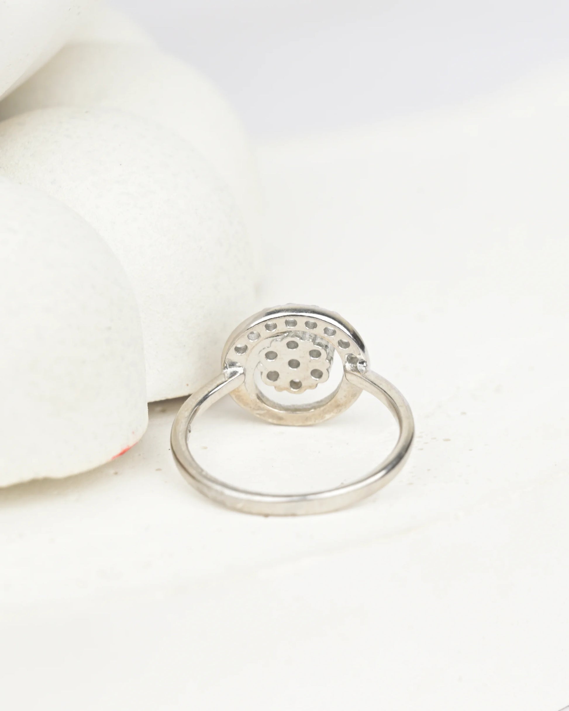Twist Glow Crystal Ring - 10 - rings