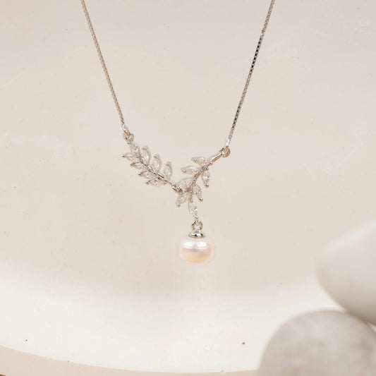 Whisper Vine Necklace - Chain Pendant